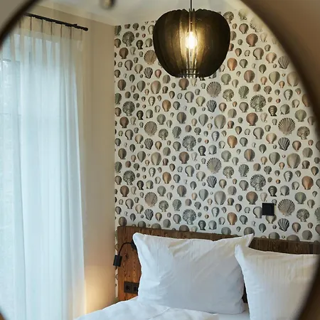 Binnendiek Haus 1 14 *